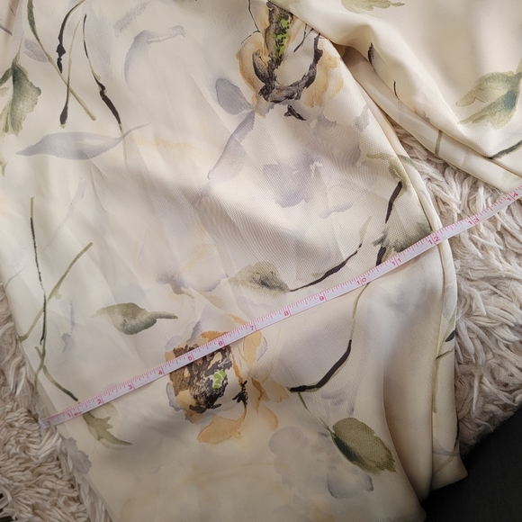 Flowy floral pants - Picture 7 of 9